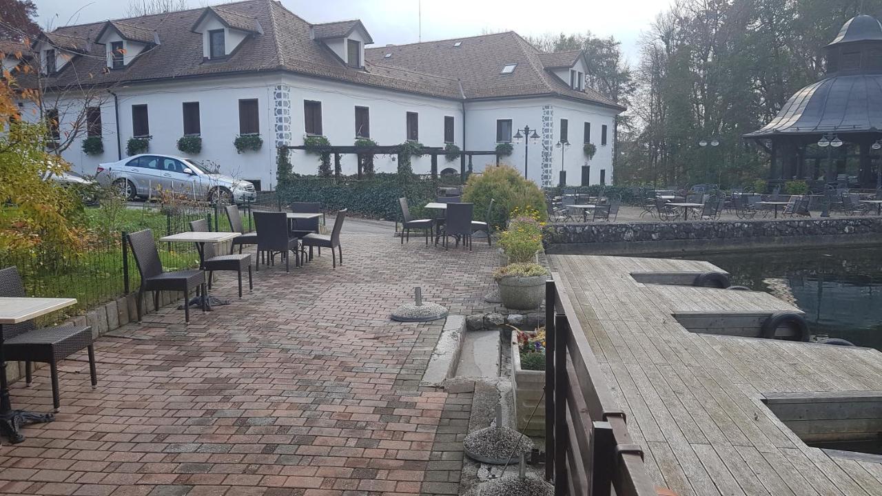Pr'Simi Bed & Breakfast Golnik Bagian luar foto