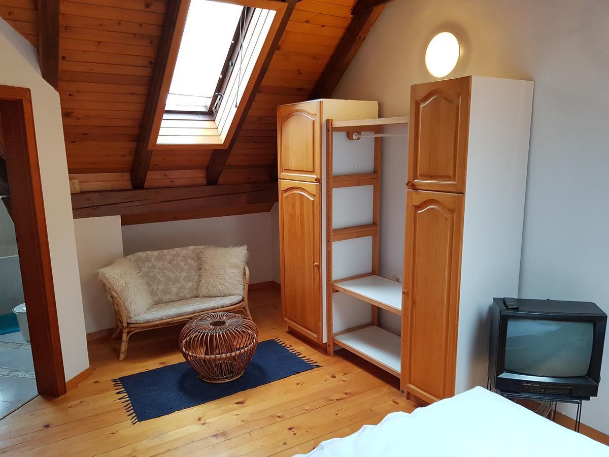 Pr'Simi Bed & Breakfast Golnik Bagian luar foto